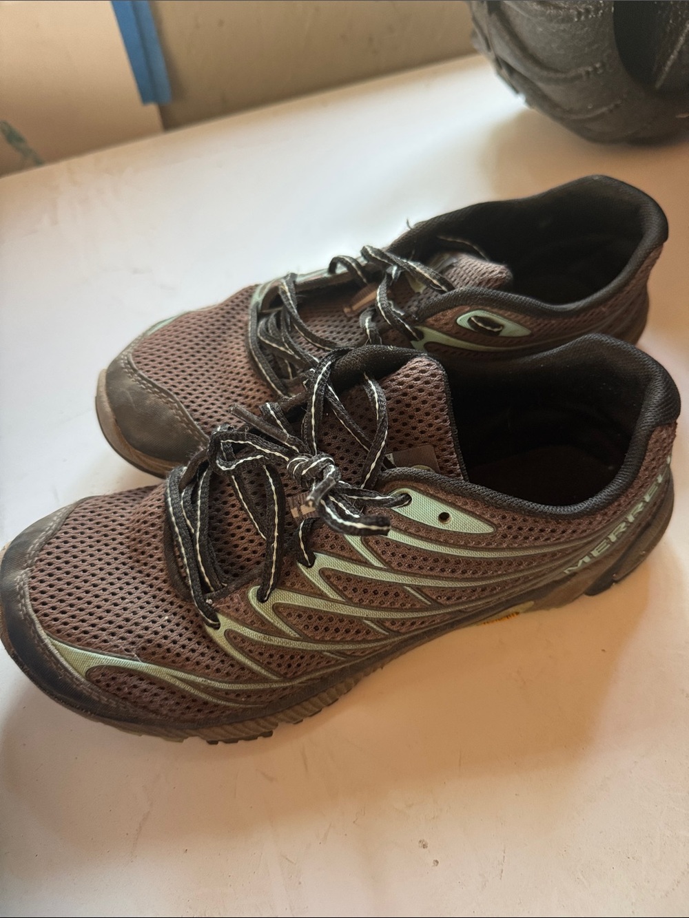 Women’s size 7 Merrell shoes